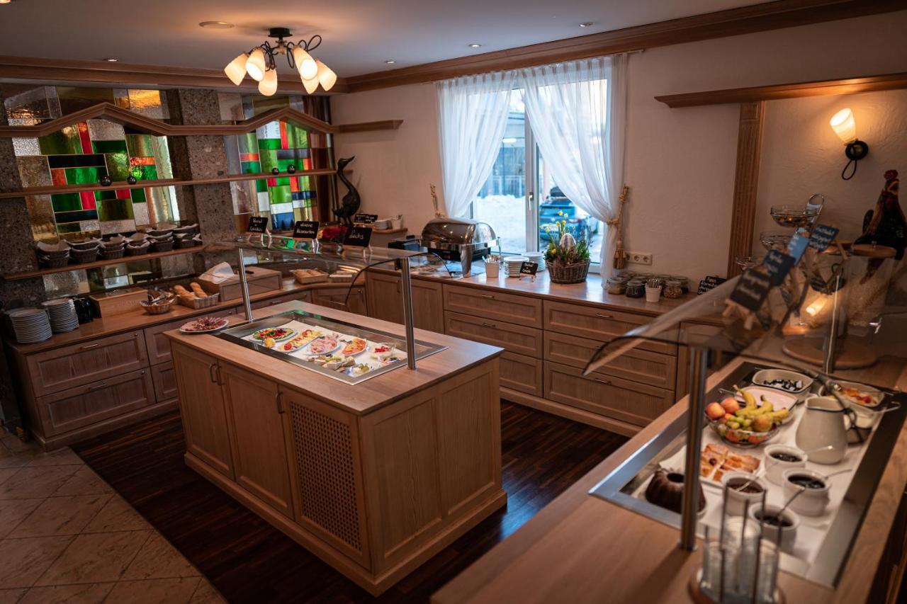 Hotel Wagner โอเบอร์เทาเอิร์น ภายนอก รูปภาพ